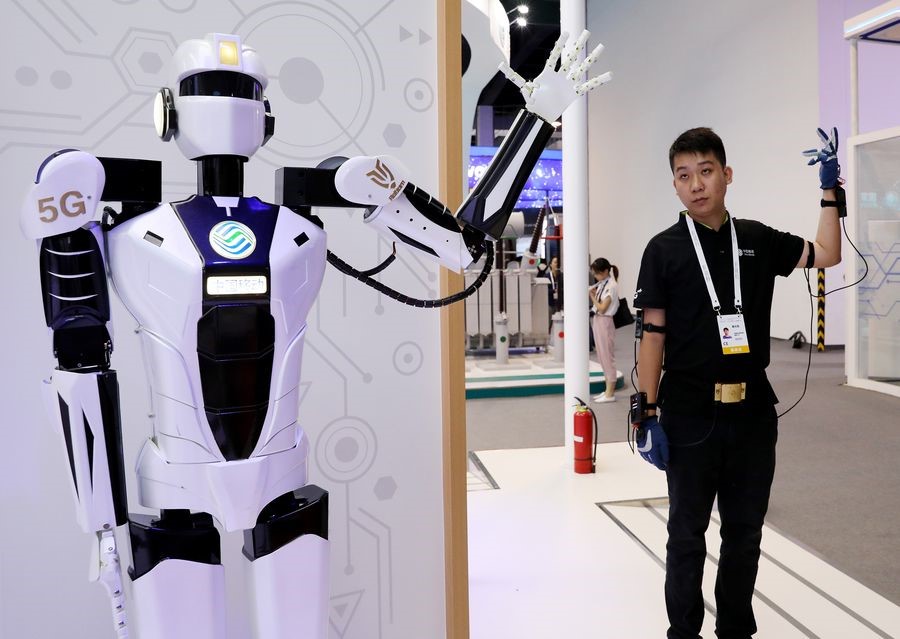 پیشتازی شانگهای در صنعت رباتیک با افزایش چشمگیر فروش