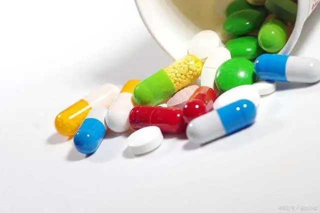 اولین داروی خوراکی ضد کرونا ساخت چین با قیمت کمتر از ۳۰۰ یوان