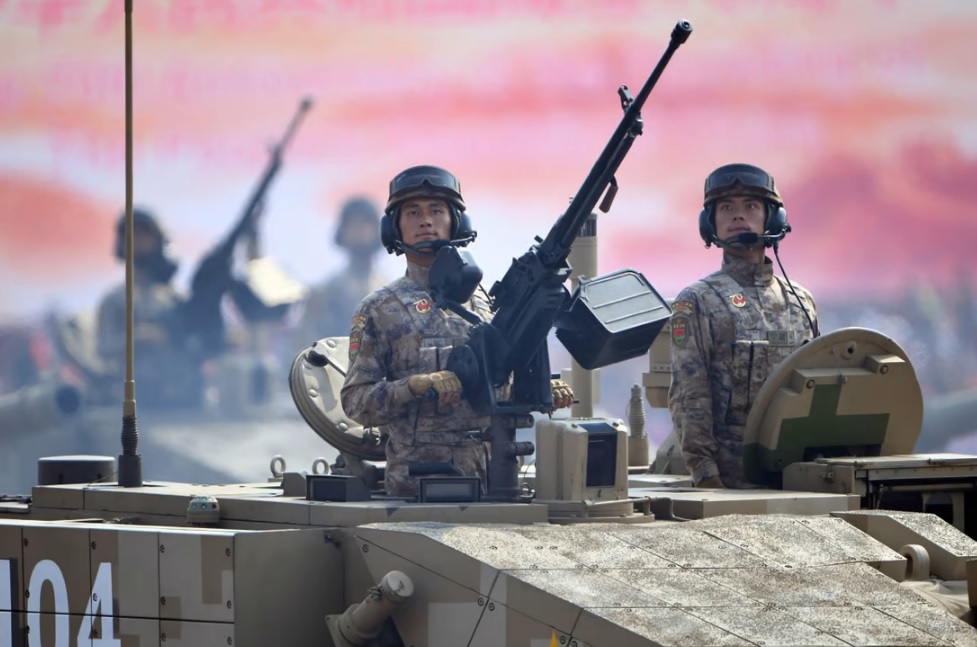 کاهش محدودیت سنی برای استخدام در ارتش چین و تمرکز بیشتر بر مهارت‌های فردی