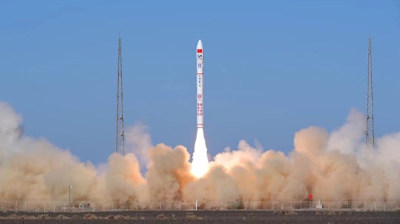 ۵ ماهواره از بزرگترین منظومه ماهواره‌ای تجاری چین به فضا منتقل شدند