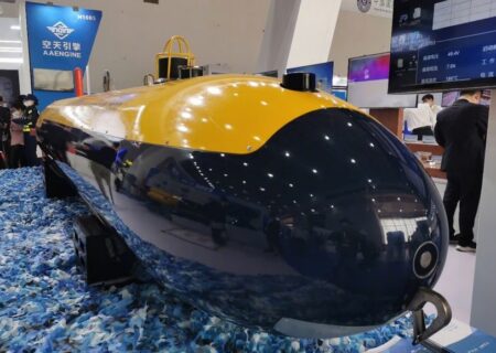 نمایش طیف وسیعی از وسایل نقلیه دریایی بدون سرنشین در نمایشگاه جوهای