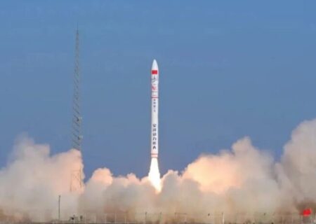 ماهواره‌بر تجاری چین ۵ ماهواره را به مدار زمین برد