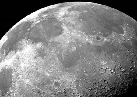 کشف نوعی سنگ جدید در ماه