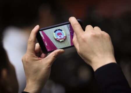 سانسور اینترنت چین اپلیکیشن‌های موبایل را هدف قرار می‌دهد
