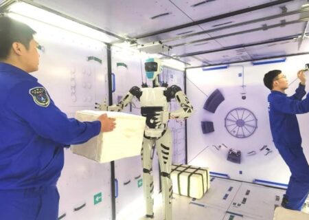 ساخت ربات انسان‌نمای پرنده برای فعالیت در ایستگاه فضایی