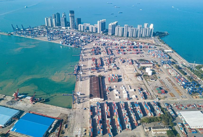 بندر تجارت آزاد هاینان چین چه تأثیری بر منطقه خلیج بزرگ و آسه‌آن خواهد داشت؟