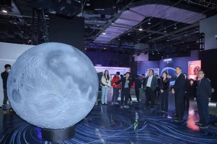 برگزاری نخستین نمایشگاه عمومی علوم و کاربردهای فضایی در چین