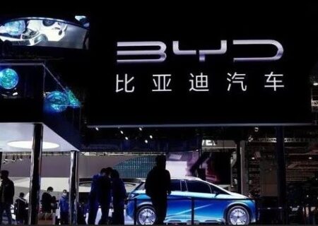 BYD خودروهای الکتریکی بزرگترین ناوگان تاکسیرانی اندونزی را تامین می‌کند