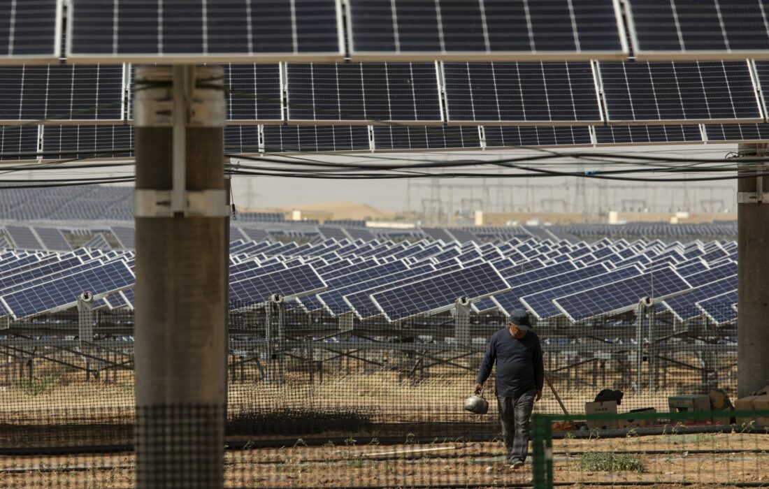 چین آماده صادرات پایگاه‌های بزرگ بیابانی انرژی به جهان