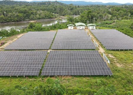 تحویل اولین پروژه برق خورشیدی در سورینام توسط شرکت چینی پاورچاینا
