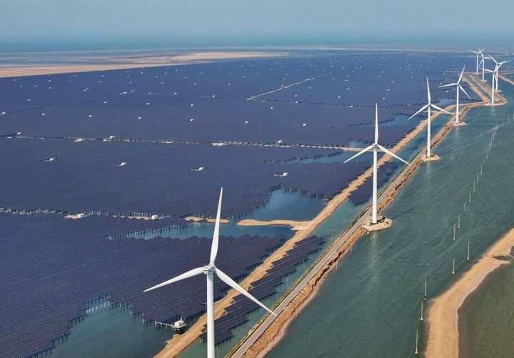 قیمت سهام در بخش انرژی پاک چین به رقبای بین‌المللی نزدیک می‌شود