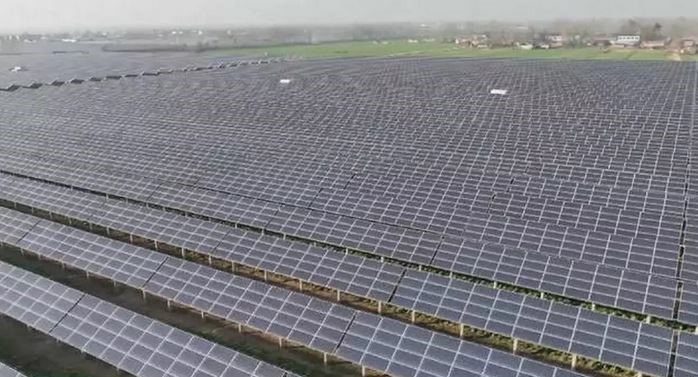 افزایش ظرفیت نصب‌شده انرژی‌های تجدیدپذیر در چین