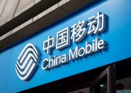 توان رایانشی هوش مصنوعی چاینا موبایل با تراشه‌های بومی ۳ برابر می‌شود