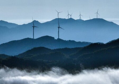 حرکت چین به‌سوی آینده‌ای سبز؛ آمریکا باقیمانده در گذشته