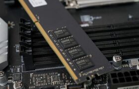 کاهش فاصله فناورانه چین با آمریکا با تولید تراشه‌های حافظه پیشرفته LPDDR5X