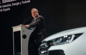 افزایش وابستگی اروپا به چین با احداث کارخانه CATL توسط استلانتیس