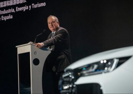 افزایش وابستگی اروپا به چین با احداث کارخانه CATL توسط استلانتیس