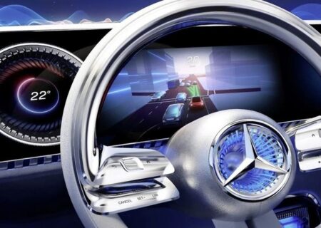 پکن مجوز به‌کارگیری بات‌های مکالمه در خودروهای تسلا، ولوو و بنز را صادر کرد